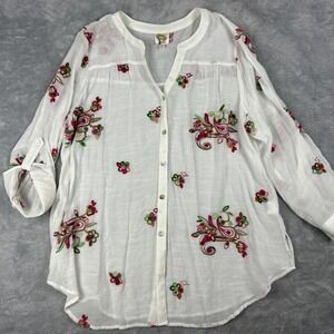Fig Flower Women Plus Size 2X 48 Button White Tunic Embroidered Floral Roll Tab